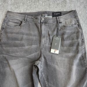 The Perfect Jean NYC Athletic Fit Men's 46x36 Gray Distressed Comfort Casual NEW